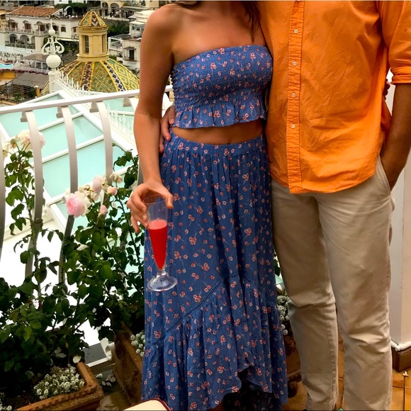 Two piece set - Picture 3 of 5